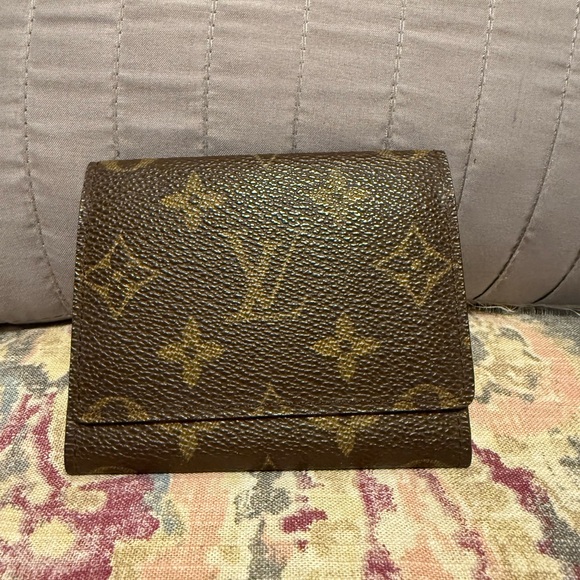 Louis Vuitton Brown Monogram Card Holder - Picture 1 of 6